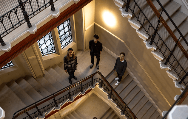 VENTURE LOWS – ‘BRENDA’ – A fresh take on thunderous indie&nbsp;pop