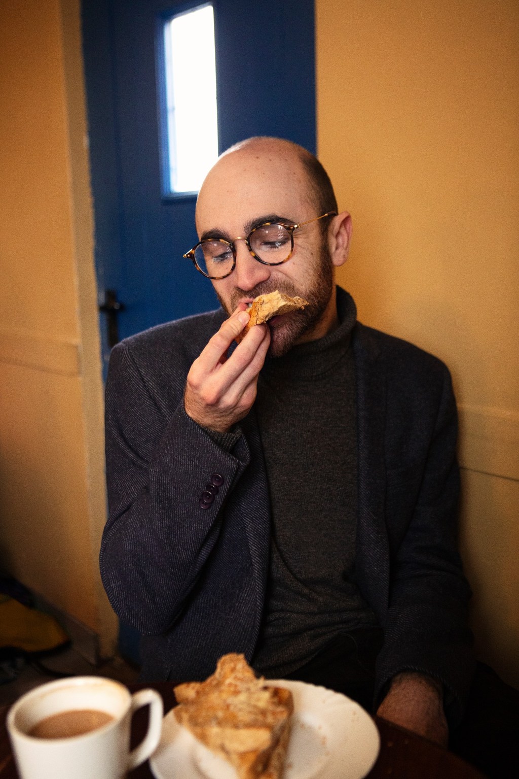 Max Bloom – ‘To Be Alone’ – A story of lost love and&nbsp;fragility.