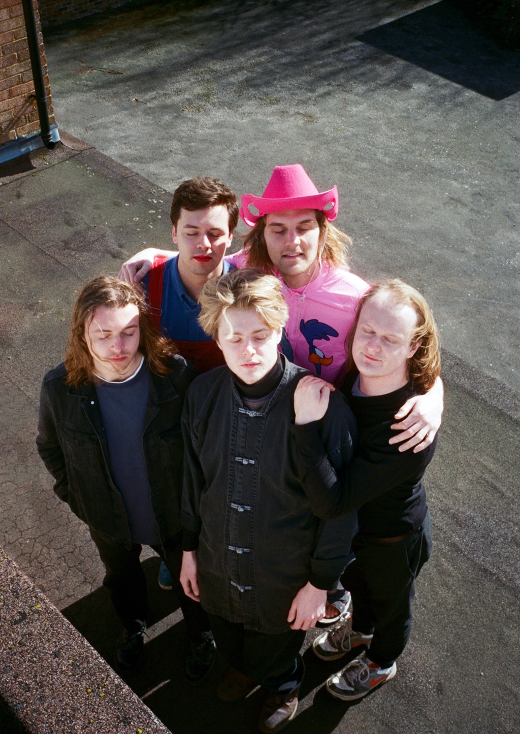 Tiña – ‘I Feel Fine’ –  Thrillingly ferocious&nbsp;pop.