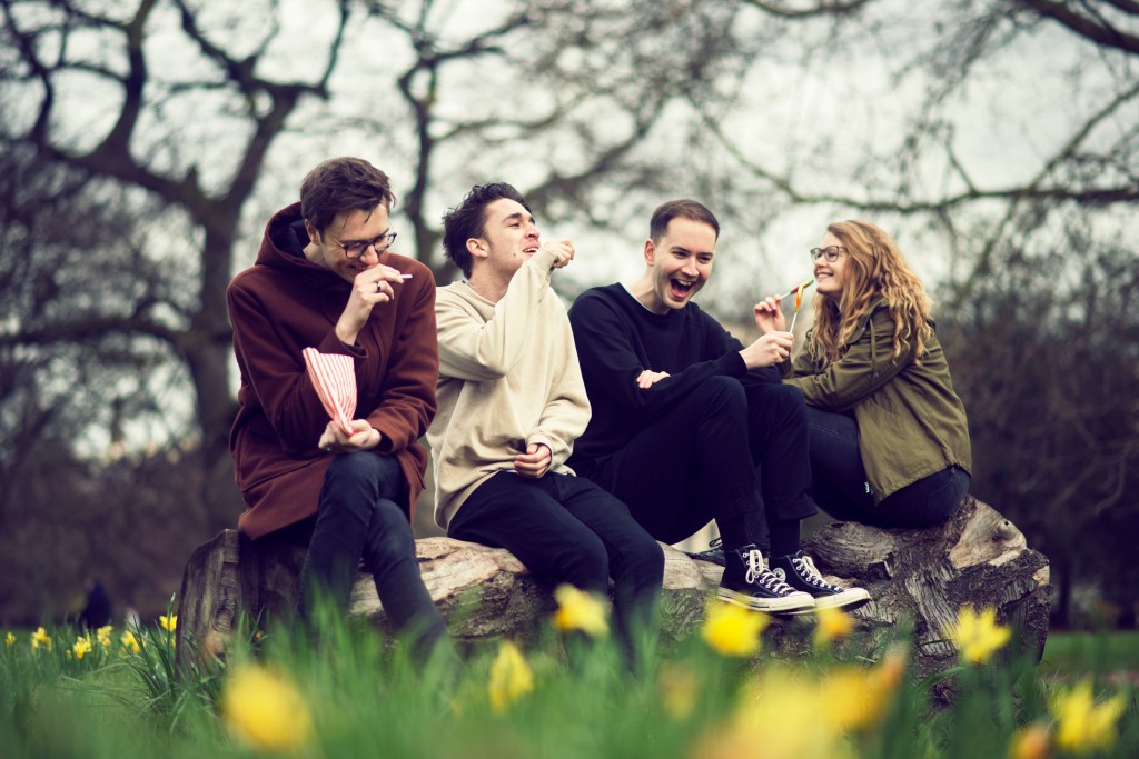 PREMIERE: Mirror Shot – ‘Taste&nbsp;Invader’.