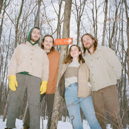 Canadian indie outfit Little Kid share ‘Losing’.