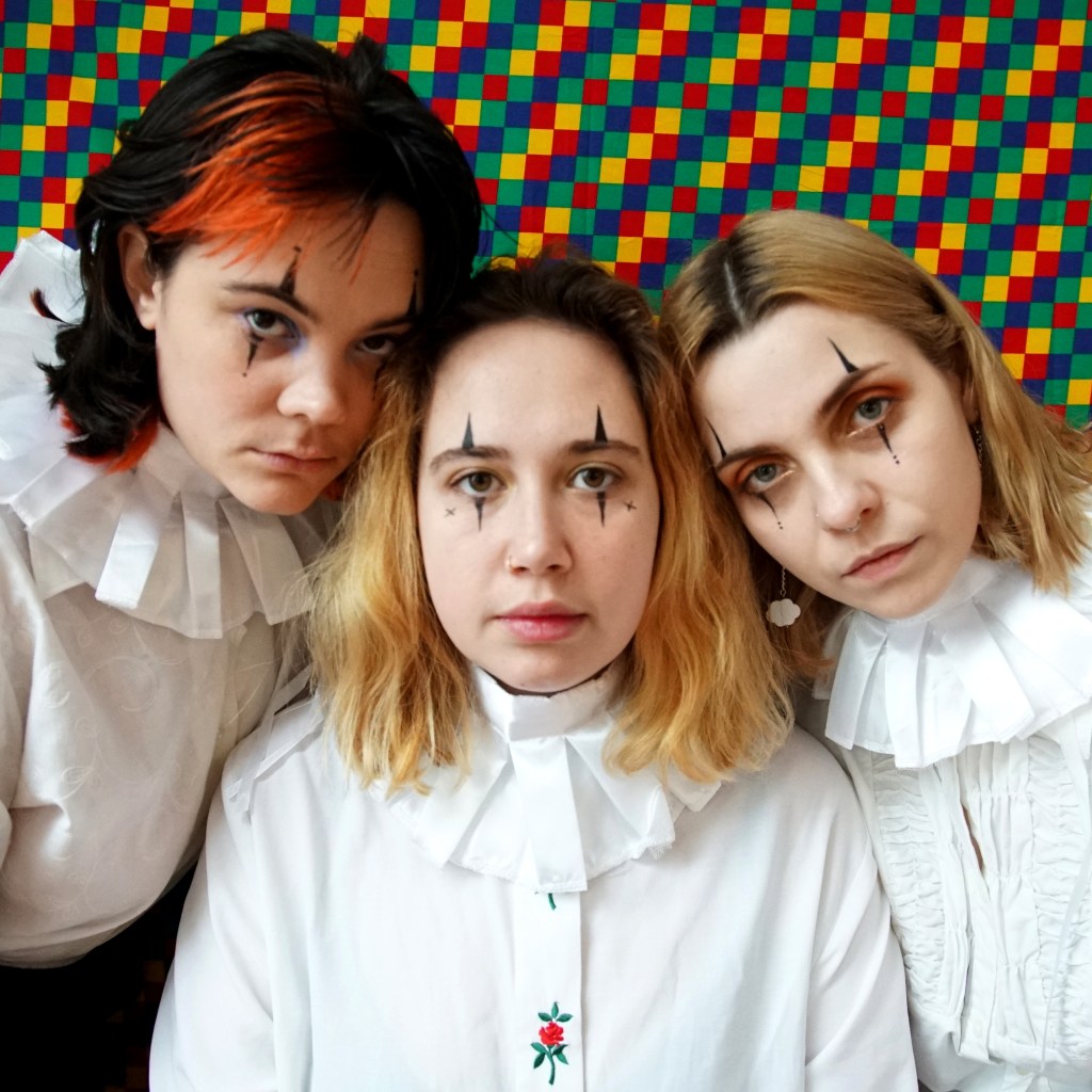 Bristol’s Grandmas House return with the cutting ‘Always&nbsp;Happy’.