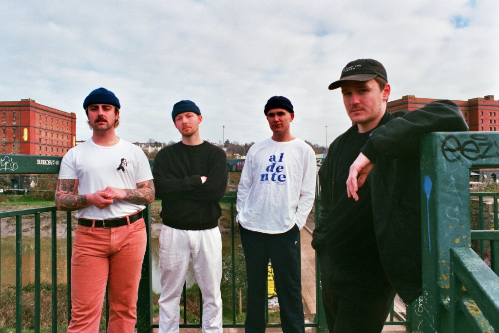 Saloon Dion open their account with raucous debut single ‘Deal Or No&nbsp;Deal’.