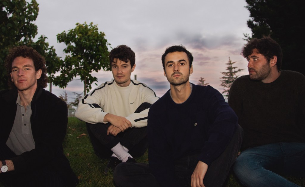 Dublin outfit Odd Morris return on ‘Silhouette’, in anticipation of the arrival of their debut&nbsp;EP.