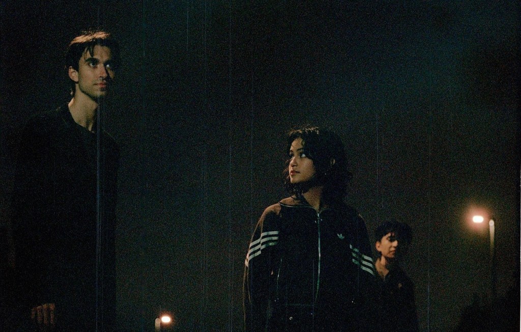 Honeyglaze announce their self-titled debut LP and share a music video for new single ‘Shadows’.