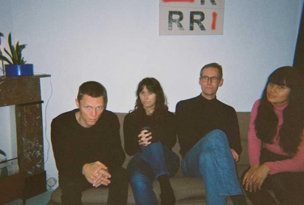 Dutch quartet Lewsberg release shuddering art rock gem ‘Six Hills’ via Speedy&nbsp;Wunderground.