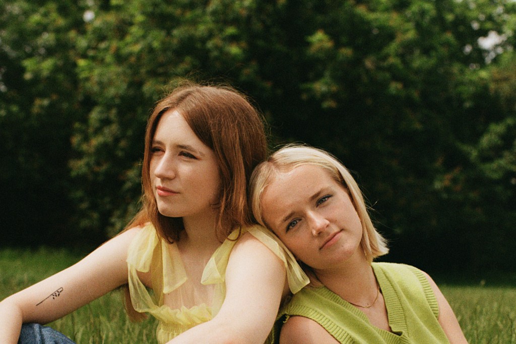 Lilo set their sights on a folklore of their own with  life-affirming debut EP ‘Sleep&nbsp;Country’.
