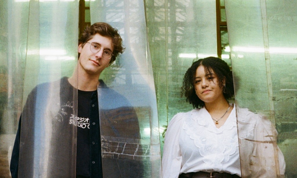 Fräulein announce debut EP with new single ‘And I Go (La La&nbsp;La)’.