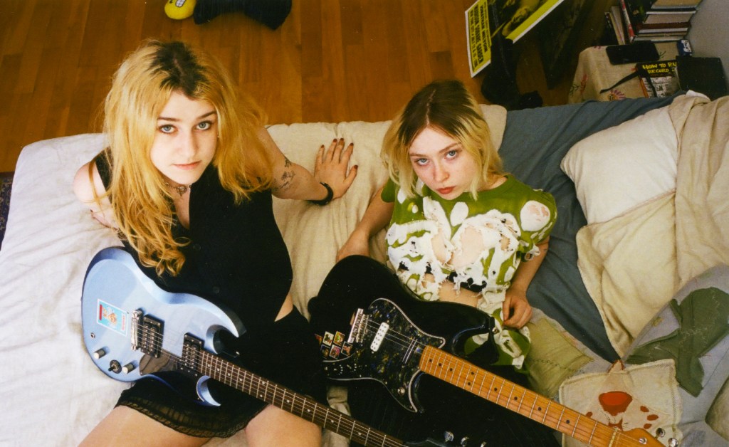 Brooklyn outfit Momma share 90’s-fuelled wrecking ball ‘Speeding&nbsp;72’.