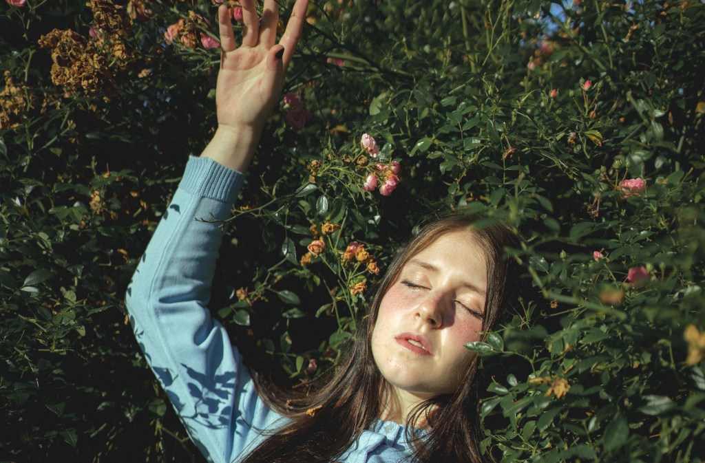 Self-conscious humour and naked emotion, Platonica Erotica shares debut&nbsp;EP.