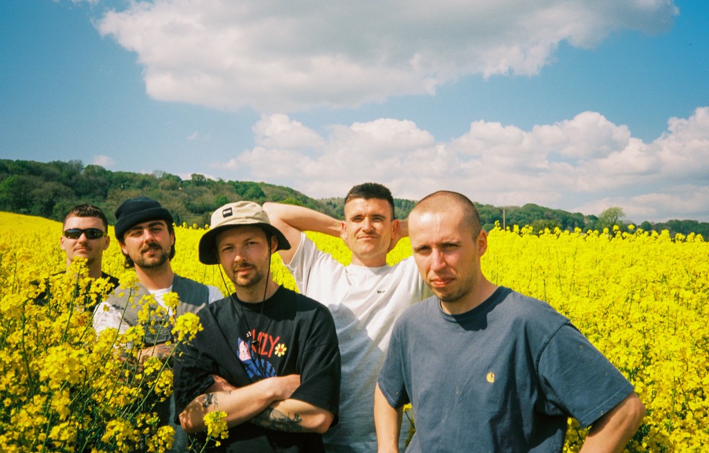 Saloon Dion mirror societal frustration on ‘Pressure’.