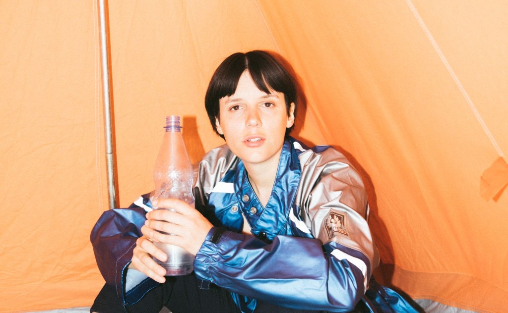 Anna Erhard shares escapist indie cut ‘Campsite’ and announces new&nbsp;album.