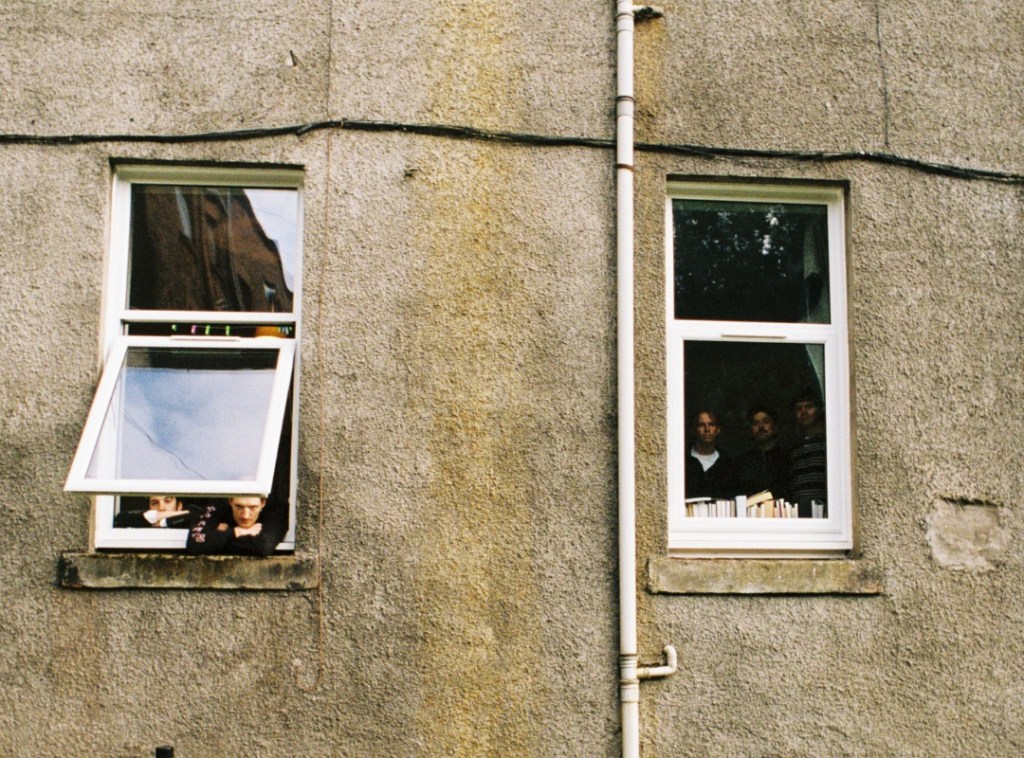 Glasgow outfit Humour pen a battle cry to modern Britain on debut ‘yeah,&nbsp;mud!’