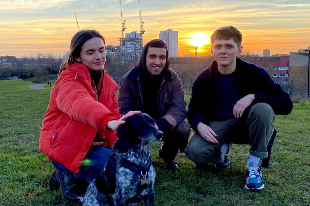 lobby (Lottie Pendlebury and Toby Evans-Jesra) Debut Release ‘in the wall’ Invokes the Anxieties of&nbsp;Stasis.