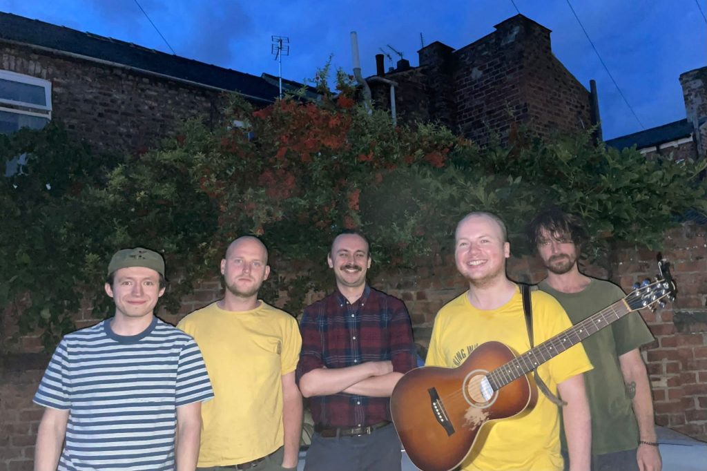 Rowan and Friends shine on confidently constructed new EP ‘5 Golden&nbsp;Greats.’