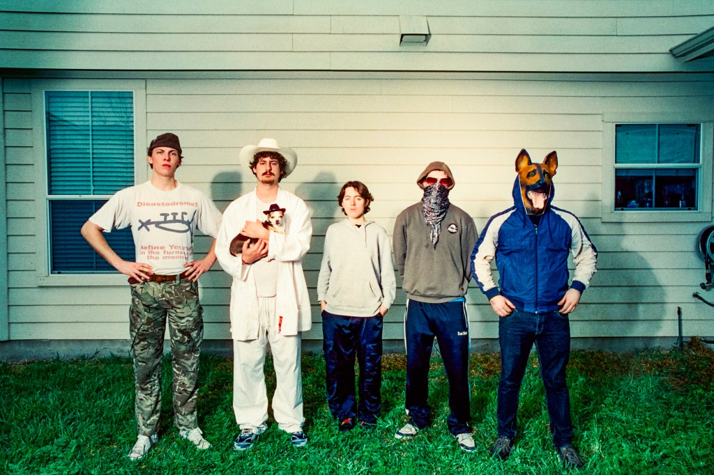 Fat Dog’s mayhemic debut ‘WOOF.’ is an all-mouth all-trousers&nbsp;insurrection.
