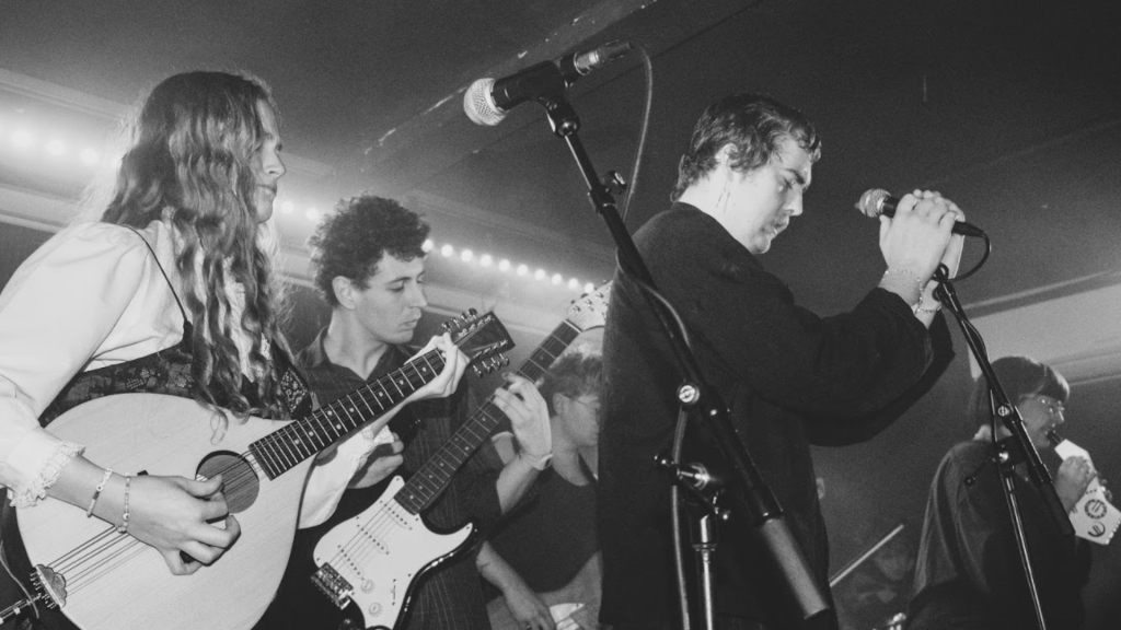 In Every Dream Home My Pussy Tastes Like&nbsp;Microplastics.