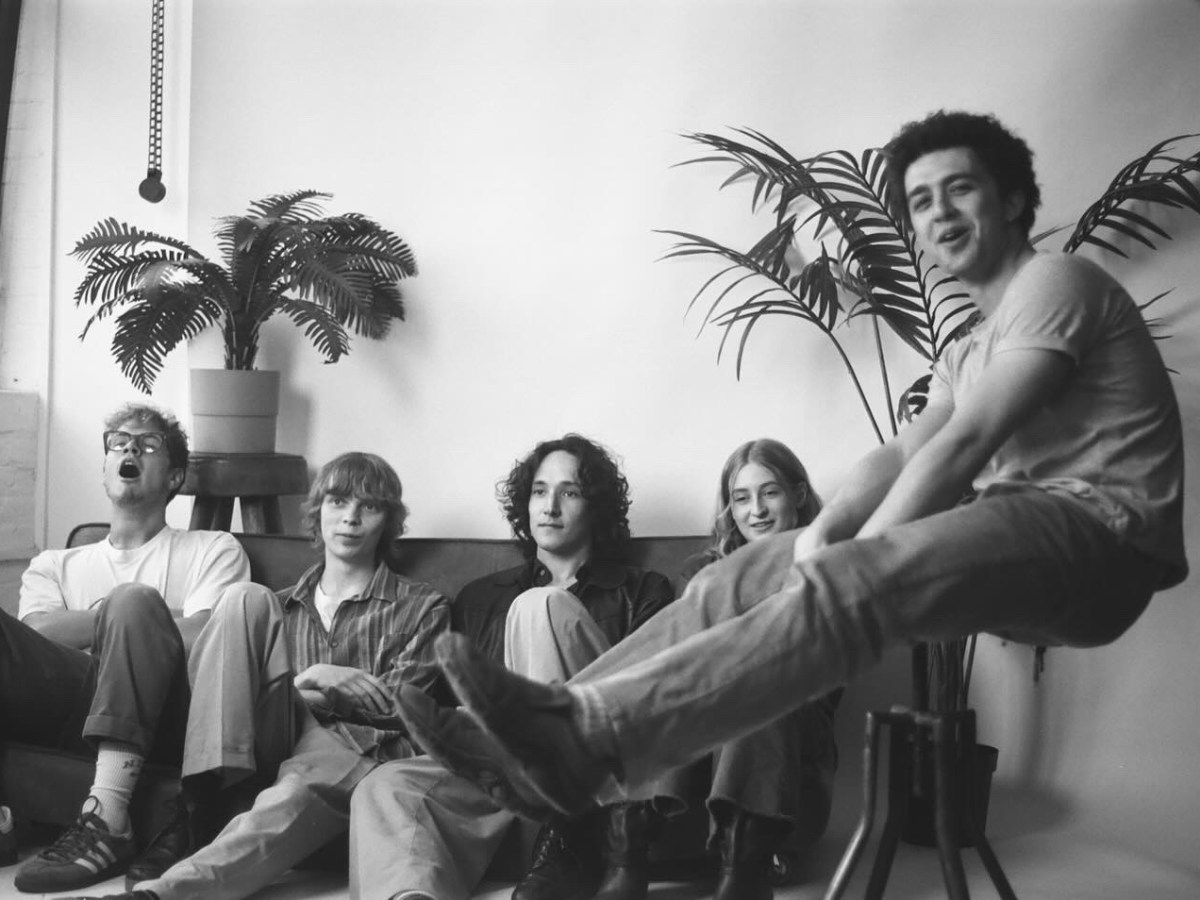 The Glowworms Navigate Longing, Distance and Reconciliation on&nbsp;‘Baleen’.